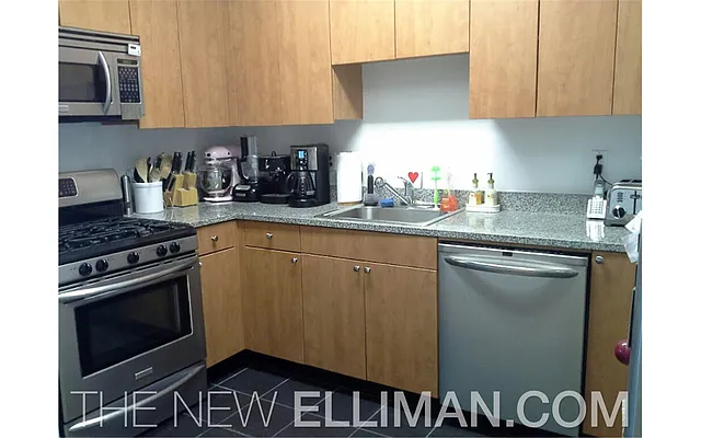 Rented by Douglas Elliman | media 4