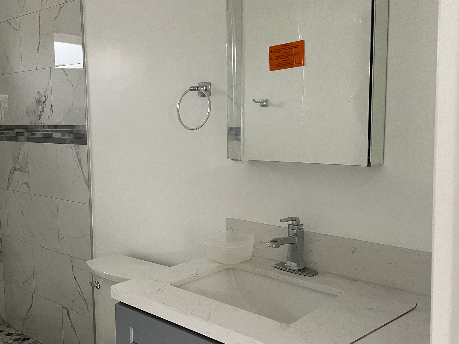 2 bed, 1000 sqft, $2,790 — Photo 3
