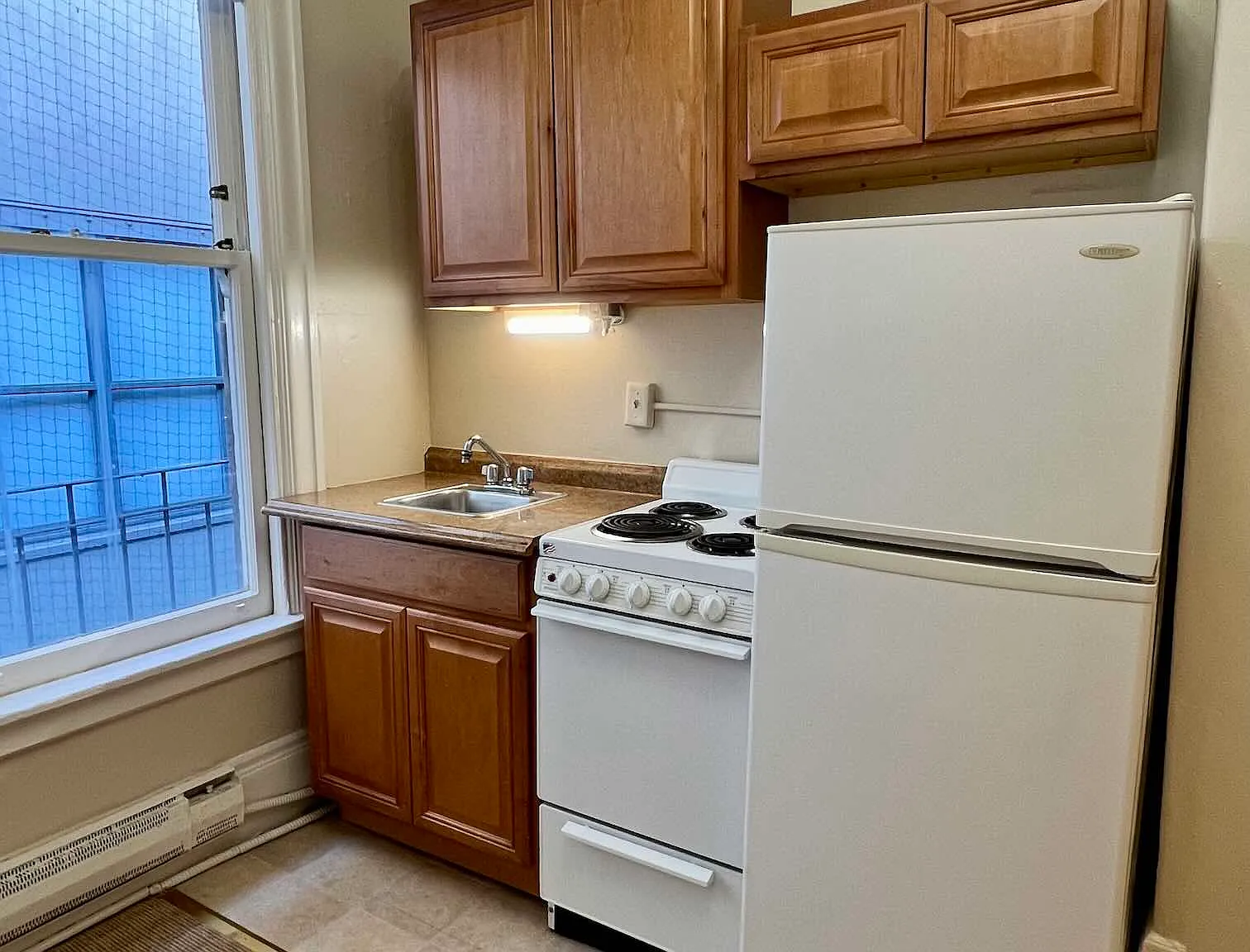 Studio, $1,650 — Photo 2