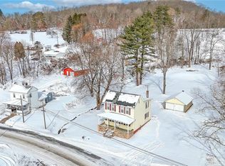 29 Mush Dahl Rd, New Ringgold, PA 17960
