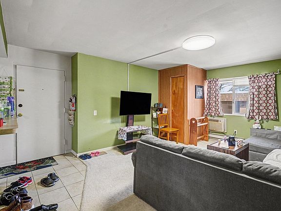 5th image of 756 W Kilgore Rd APT 302