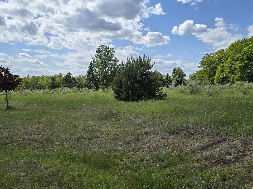1st image of V/l 2212a Country Village Ln
