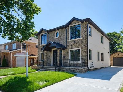 40 Talbot Street, New Hyde Park, NY, 11040