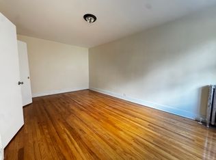 40 Park Ave, Yonkers, NY 10703