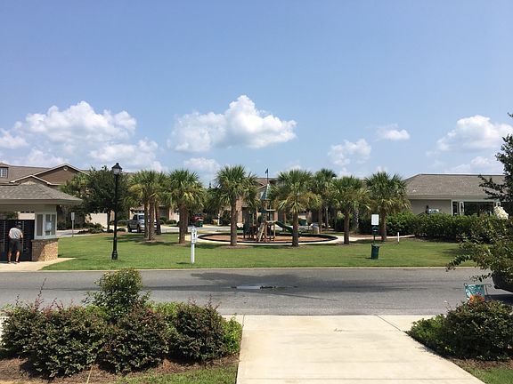 3rd image of 8883 Brown Pelican Cir