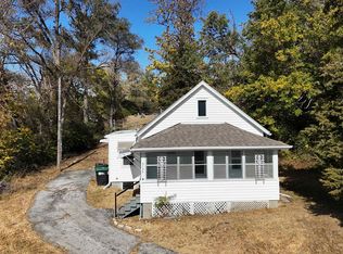 3132 Craig Ave, Omaha, NE 68112