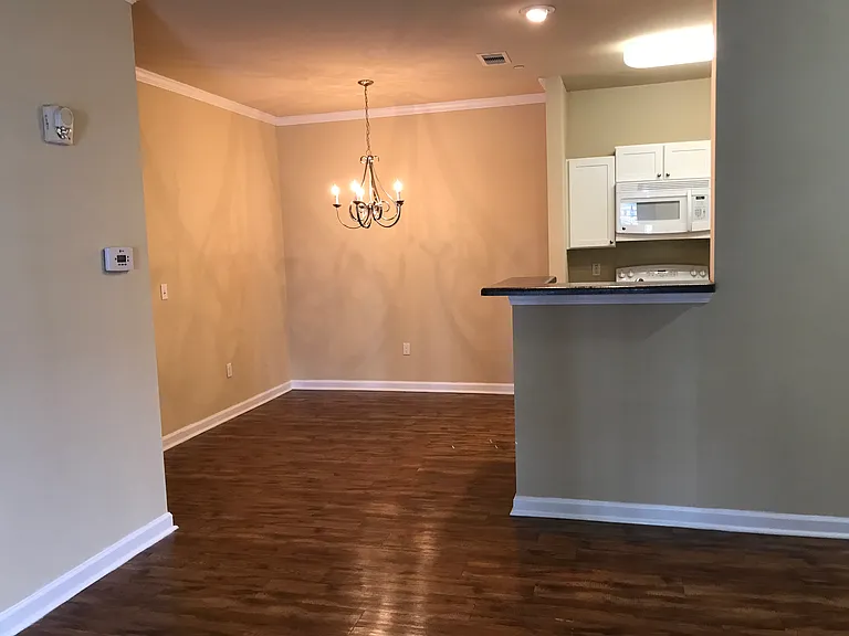 Arbor View Apartments — Photo 24