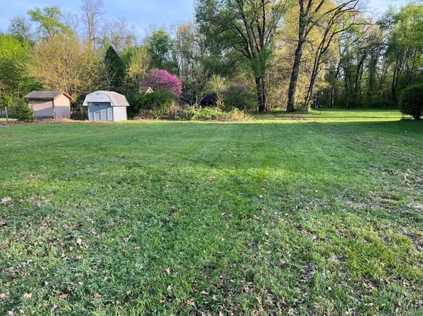 4449 E 29th Ave, Hobart, IN 46342
