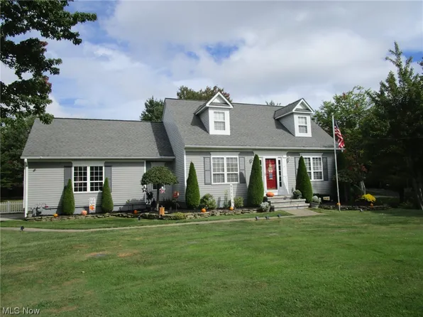 14140 Radcliffe Rd, Chardon, OH 44024