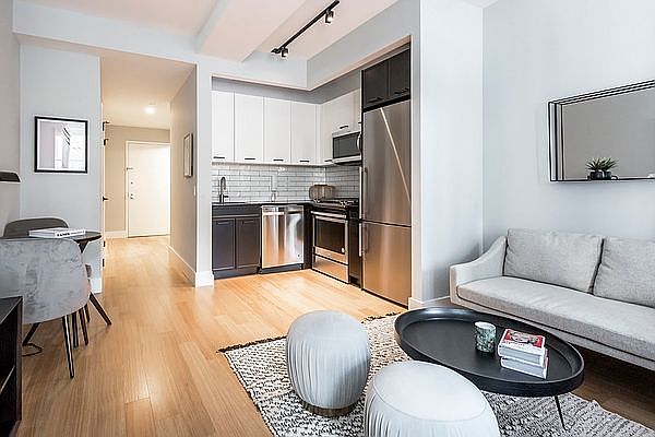 1st image of 67 Wall St APT 7H