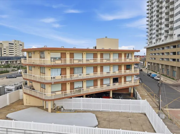 108 S Montpelier Ave APT 421, Atlantic City, NJ 08401