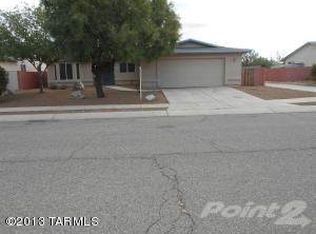 7831 S Solomon Ave, Tucson, AZ 85747