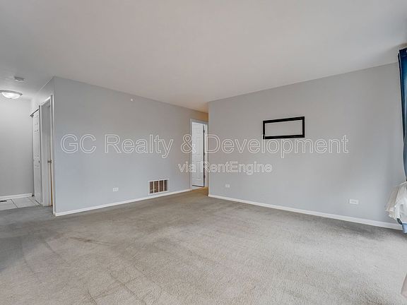 5th image of 5850 Fresno Ct Unit C