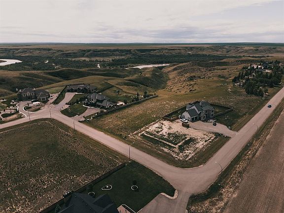 4th image of 6 Edgemoor Way