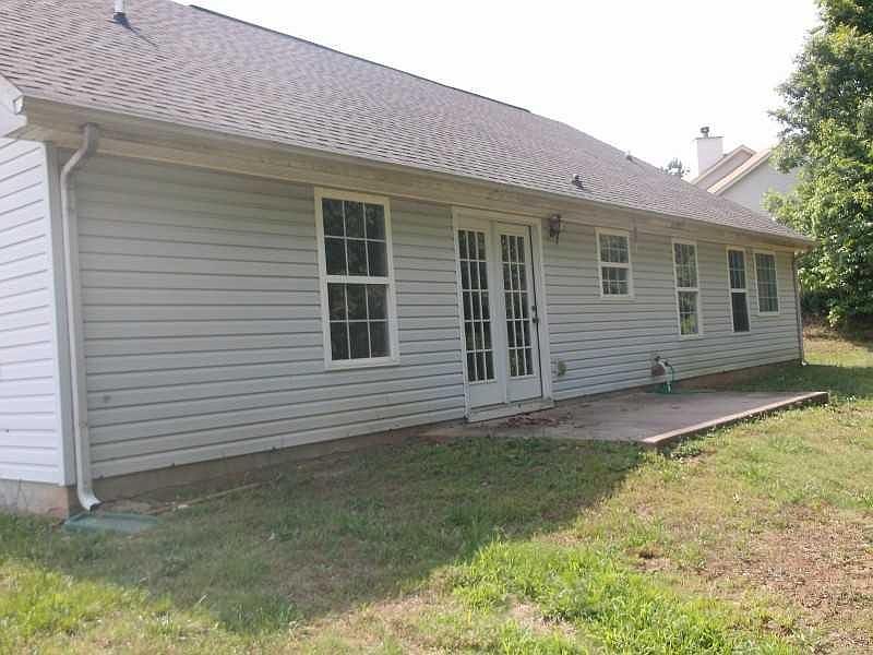 2nd image of 4037 Double Hill Pl