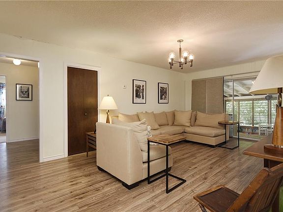 3rd image of 9712 Cottle Dr