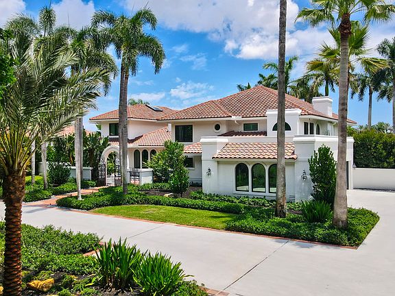 5th image of 18743 Long Lake Drive