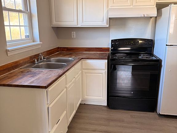 4th image of 6313 Talladega Ave APT A