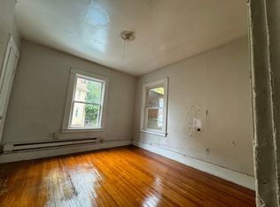 112 Walnut St FLOOR 2, Waterbury, CT 06704