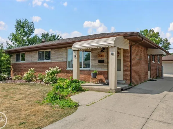 20413 Shores St, Saint Clair Shores, MI 48080