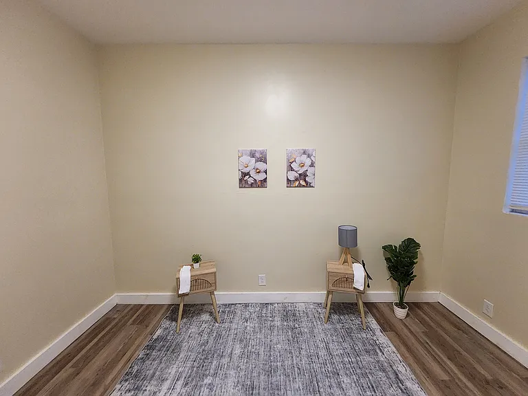 16 Hamilton Ave #1 — Photo 8