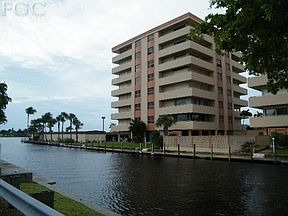 2nd image of 4803 Sunset Ct APT 606