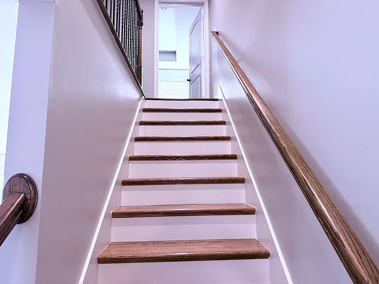 406 Celebration St — Photo 7