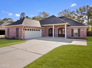11489 Briarstone Pl, Gulfport, MS 39503
