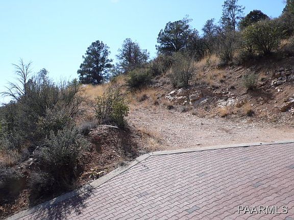 5th image of 2370 Oakwood Dr