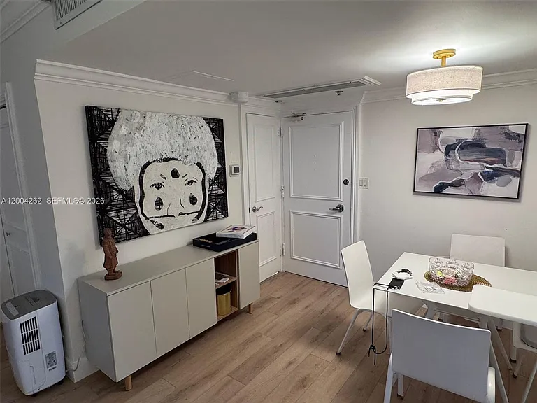 5151 Collins Ave #436 — Photo 6