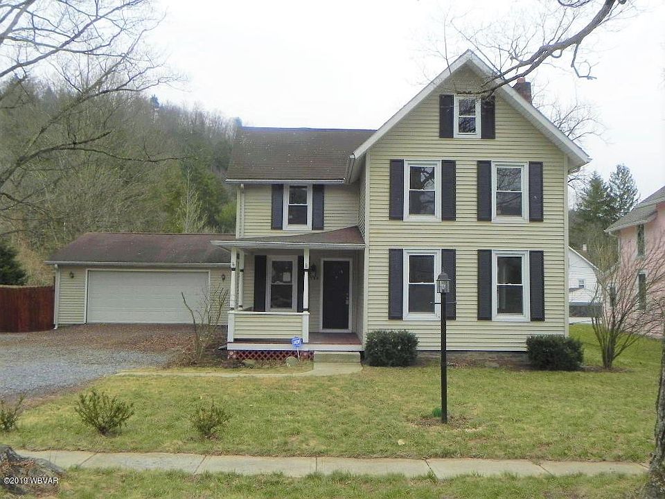 1st image of 142 Center St