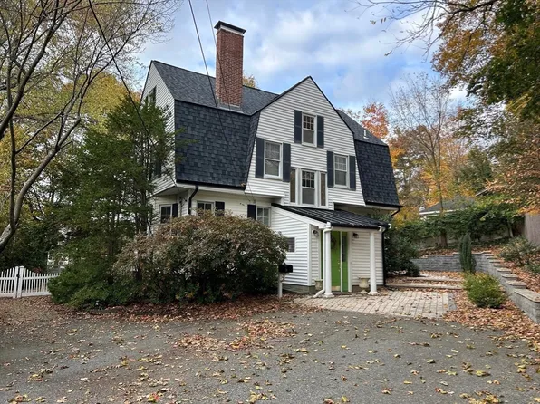 29 Station St, Sharon, MA 02067