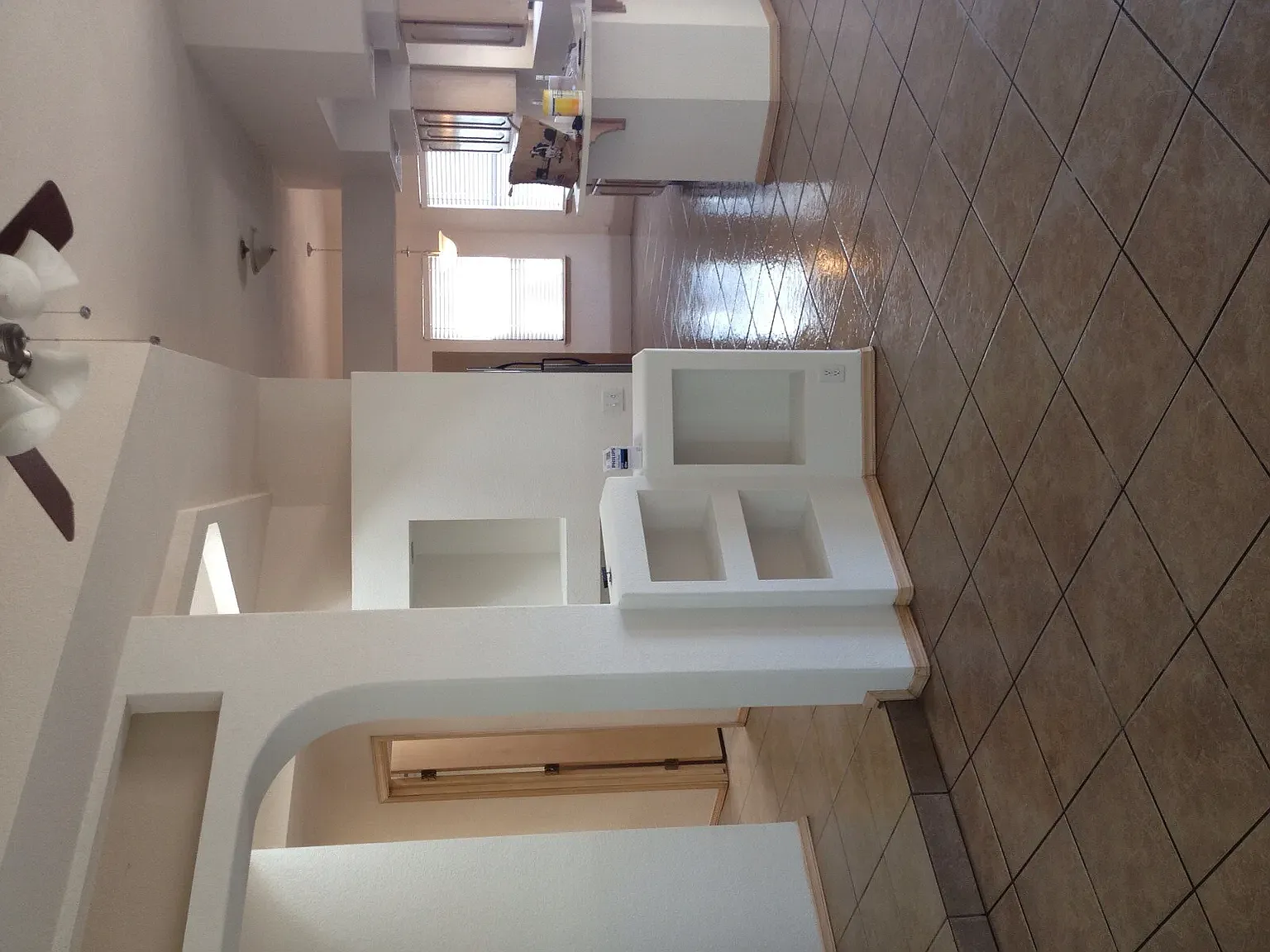 3 bed, 1850 sqft, $1,900 — Photo 3
