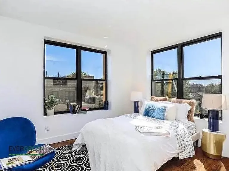 2250 Clarendon Rd #6D — Photo 3