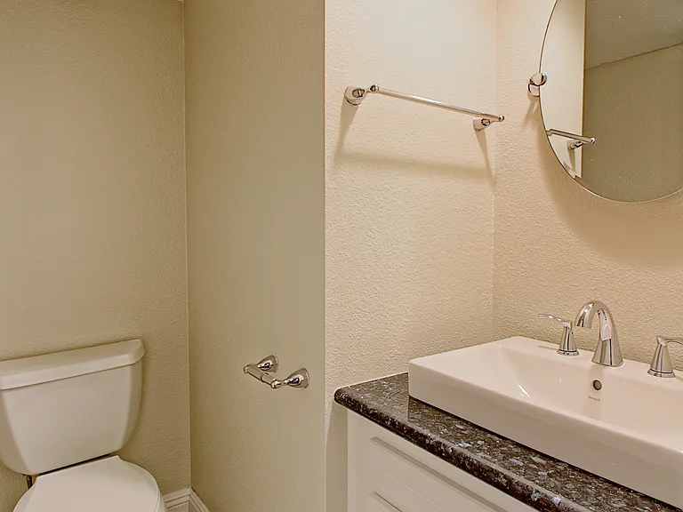 3111 Bel Air Dr #8E — Photo 5