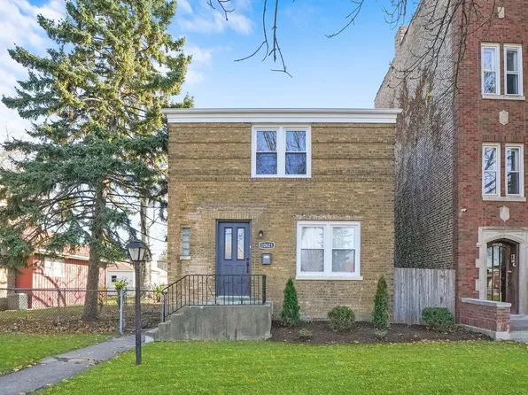 10621 S Calumet Ave, Chicago, IL 60628