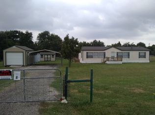1521 Lower Meadows Ln, Alvarado, TX 76009