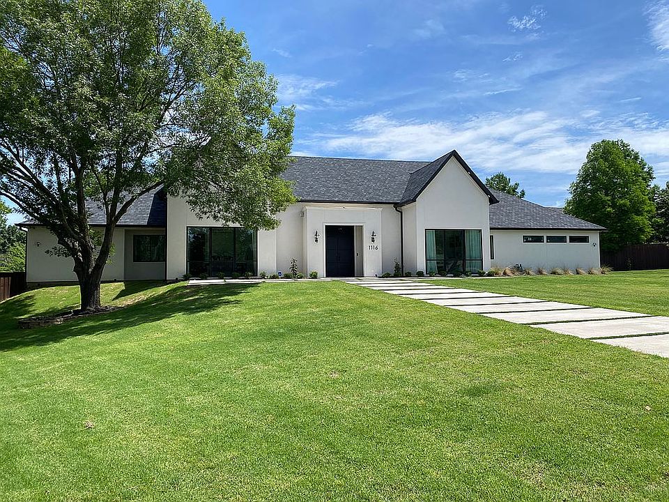 1st image of 1116 Merlot Dr