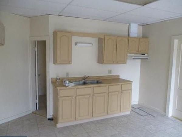 2nd image of 66 Prescott St