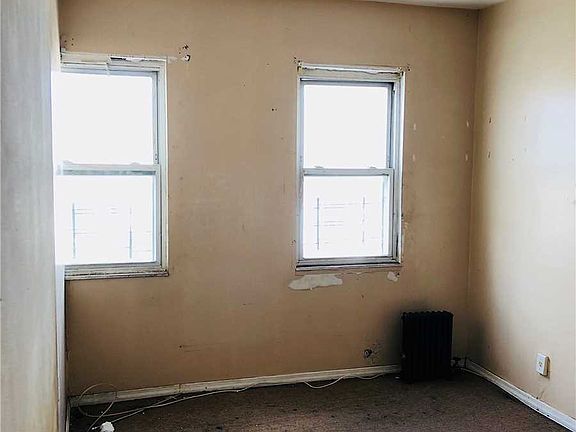 4th image of 17326 105th Ave