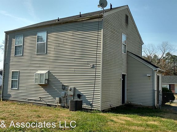 2nd image of 3191 Zion St