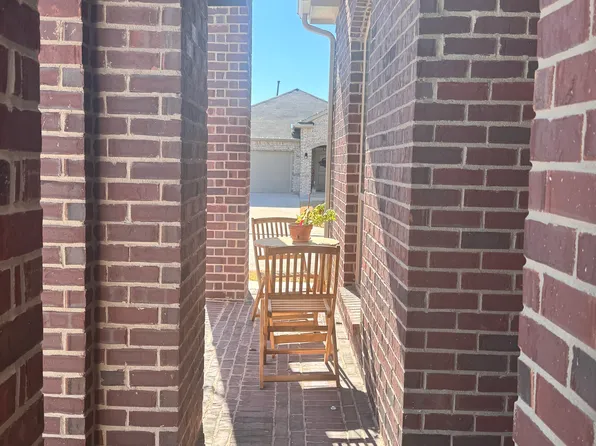 15801 Caballero Dr, Justin, TX 76247