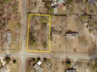 295 Wilson Dr, Carrollton, GA 30117