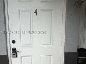 7991 SW 152nd Ave, Miami, FL