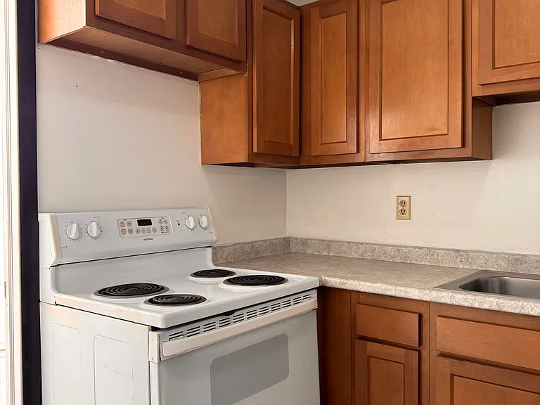 89 Palomino Dr #8 — Photo 5