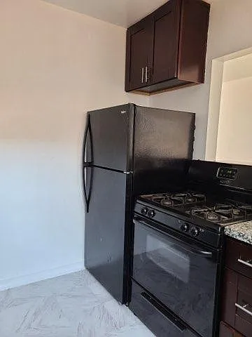 4142 1/2 Estrella Ave — Photo 10