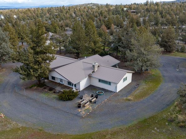 7043 SW Highland Dr, Powell Butte, OR 97753
