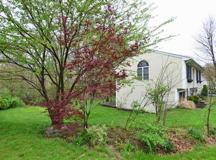 14 Sturbridge Way, West Warwick, RI 02893