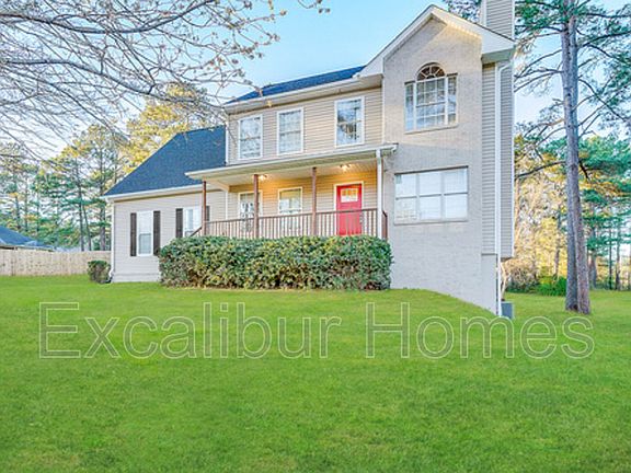 3rd image of 403 Pamela Ct