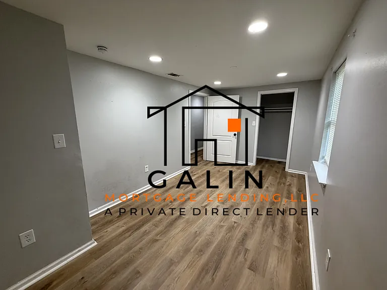 808 Carroll St — Photo 13